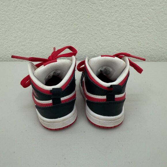 Nike Jordan 1 Mid Very Berry Sneakers Shoes 640735-016 Infant Baby Toddler 4C - Picture 3 of 9